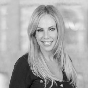 Jennifer+Afromsky-BW